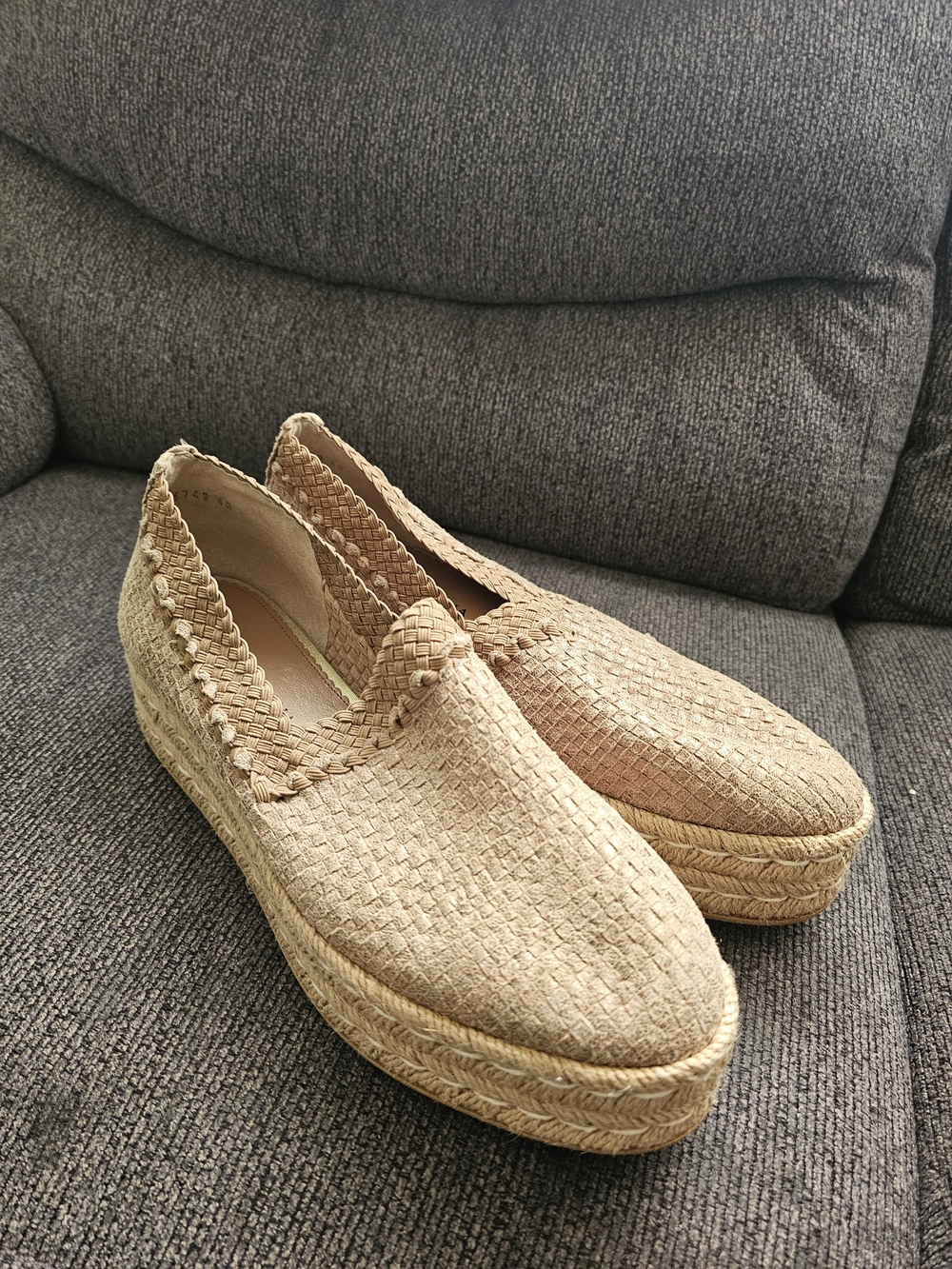 Pons Quintana Beige Woven Platform Espadrilles
